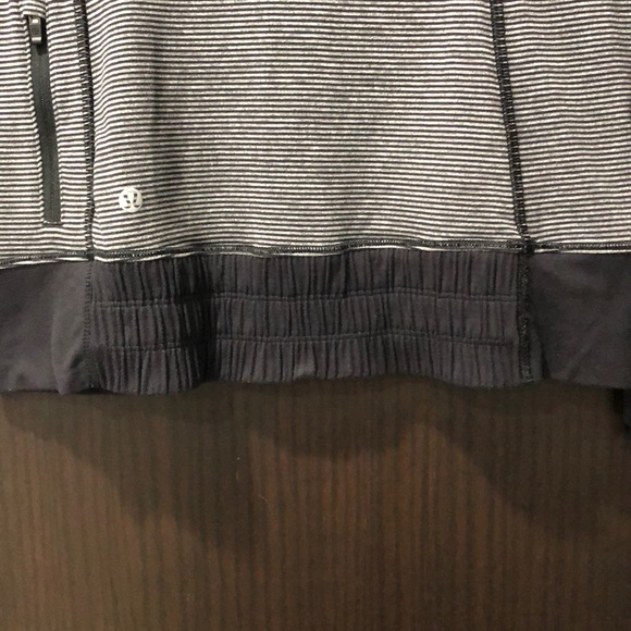 Lululemon Athletica Hoodie - Picture 4 of 6